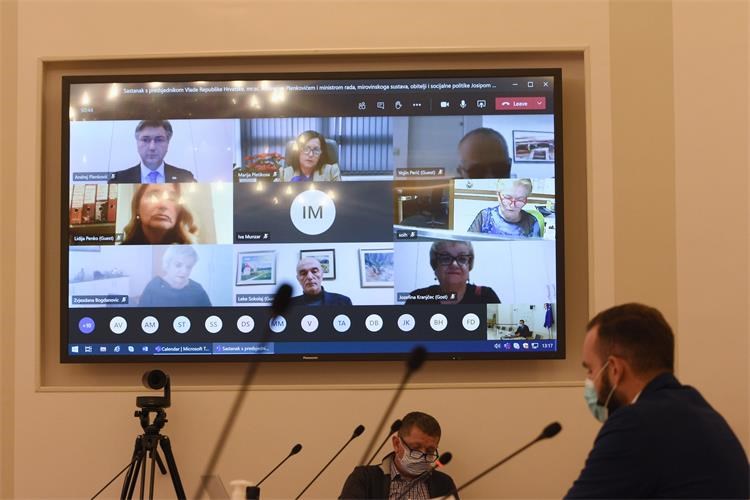 Slika /slike/2020/Socijalna%20politika%20foto/3.jpg